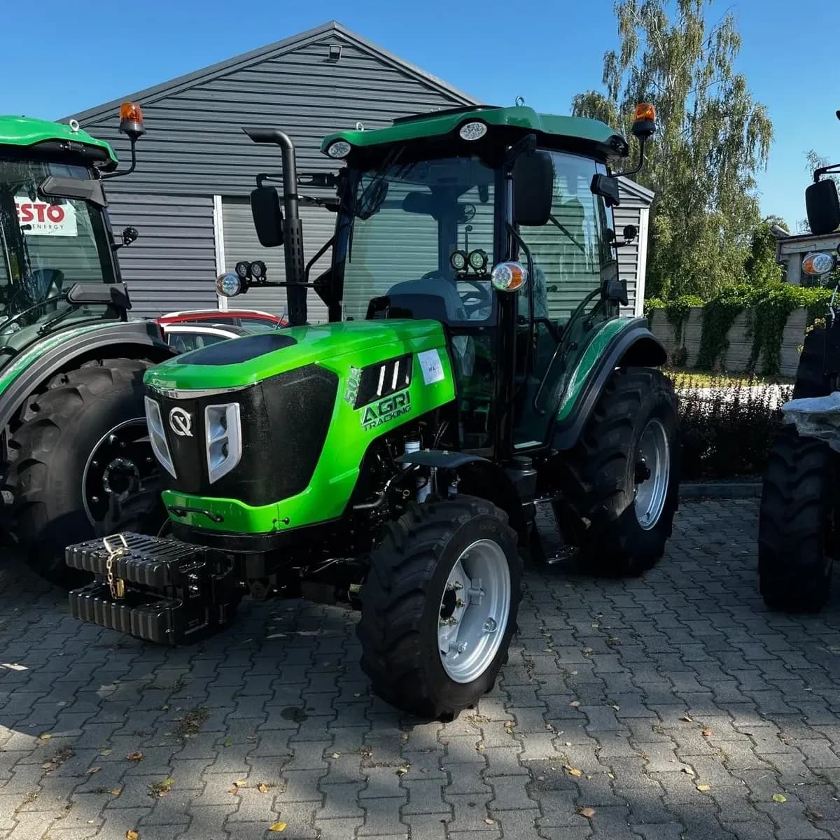 TB504 Tractor Image