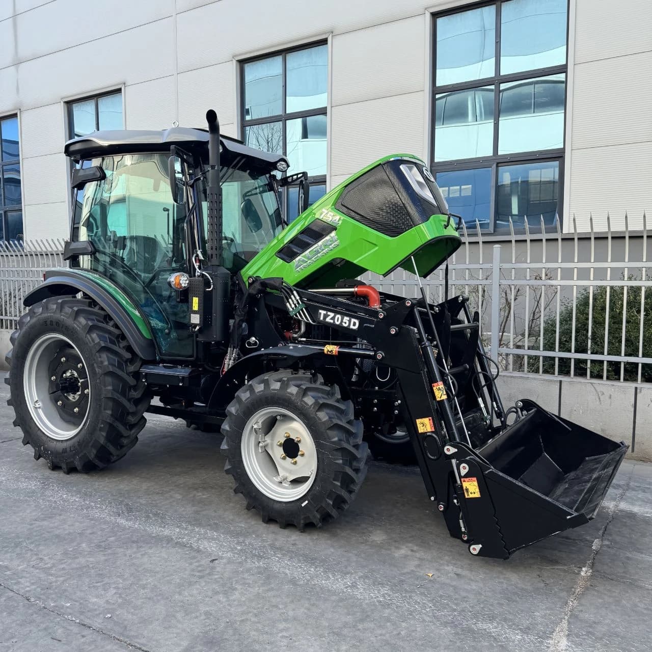 TB754 Tractor Image