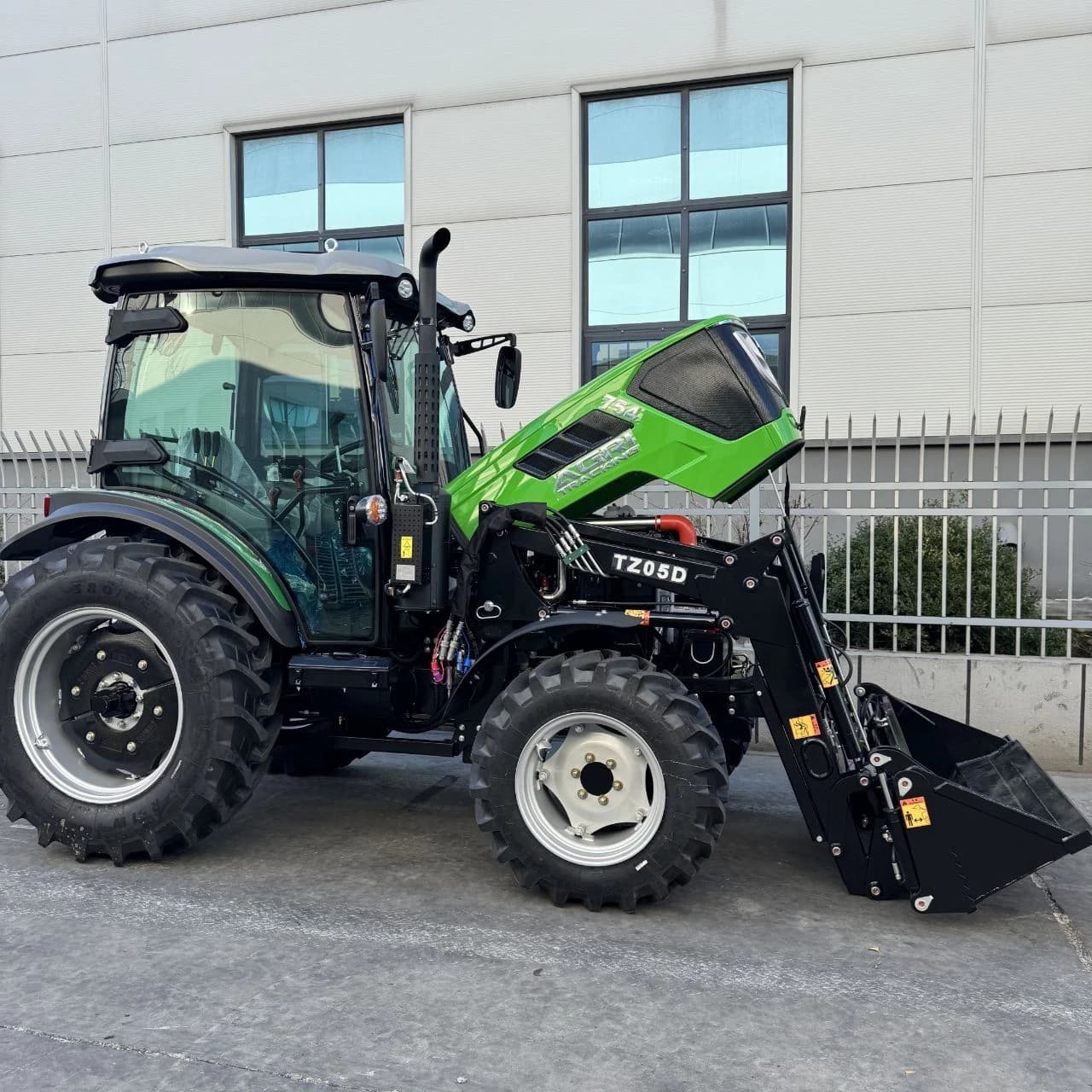 TB754 Tractor Image